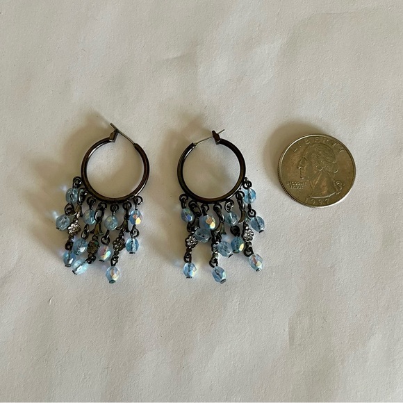 Vintage 1928 Light Blue Crystal and Gunmetal Grey Earrings - Picture 4 of 5